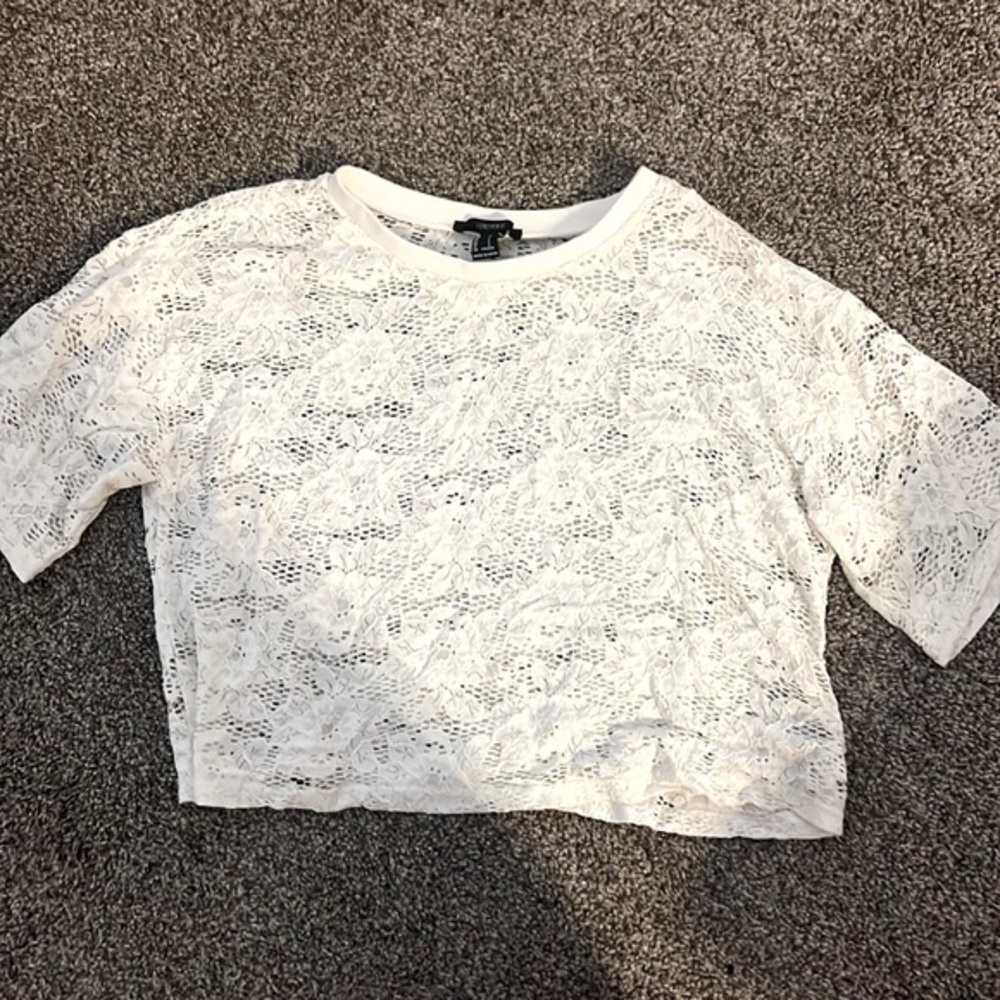 Forever 21 Cream White Lace Short Sleeve Top Slightly Cropped Small
